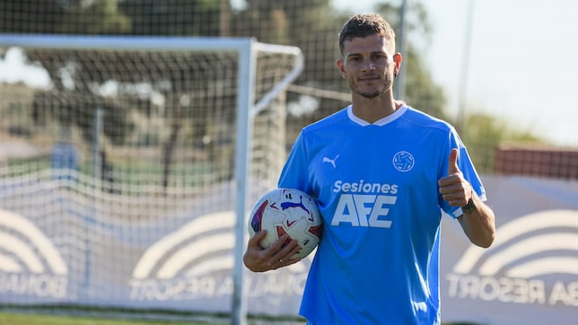 Samuele Longo, el goleador del ascenso busca equipo: “No reprocho nada”