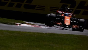 Fernando Alonso con el McLaren en Montreal.