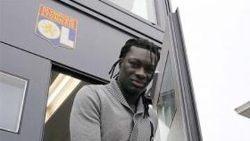 Dos jugadores del Olympique de Lyon, acusados de violación