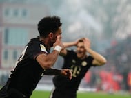 Josip Stanisic elogia a Luis Díaz, su compañero en el Bayern