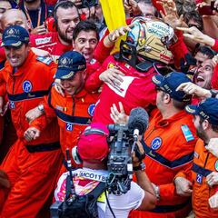 Pirelli alaba la dedicación de Vettel: "Nos visitó varias veces"