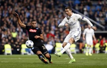 Cristiano Ronaldo y Ghoulam. 