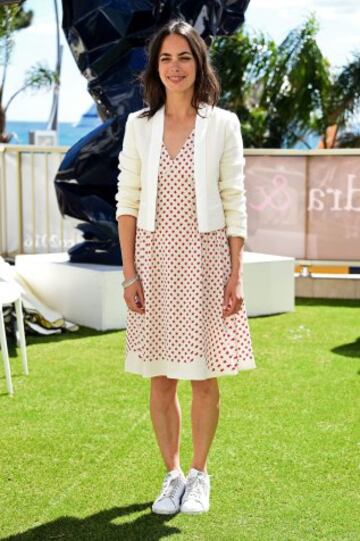 CANNES, FRANCE - MAY 12: Actress Berenice Bejo attends the "Fai Bei Sogni" photocall during the 69th annual Cannes Film Festival at Palais des Festivals on May 12, 2016 in Cannes, France. (Photo by Ian Gavan/Getty Images)