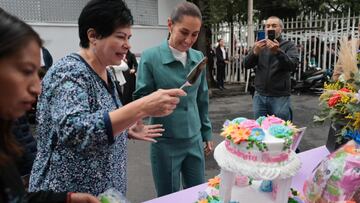 Claudia Sheinbaum festeja su cumpleaños 62; así vivió su celebración con pastel y marimba | reacciones