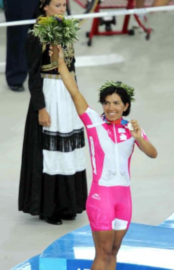 Medallista Olímpica de Plata en Atenas 2004