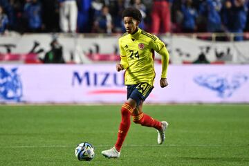 Jhon Jáder Durán y un golazo de chilena de Rafael Santos Borré le dieron la vuelta al marcador tras el primer tanto de Mitoma. Lorenzo mantiene su invicto con la Selección Colombia.