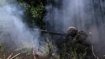 A Ukrainian serviceman, of the 10th separate mountain assault brigade of the Armed Forces of Ukraine, fires an anti-tank grenade launcher at his position at a front line, amid Russia's attack on Ukraine, near the city of Bakhmut in Donetsk region, Ukraine July 13, 2023. REUTERS/Sofiia Gatilova TPX IMAGES OF THE DAY