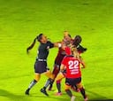 Una de las peleas más gordas que se han visto en el fútbol femenino: supera a la del Betis-Como y honor a lo que hace la árbitra