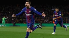Barcelona 2 - 1 Alavés: Messi and Suárez goals extend Liga lead