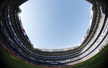 SANTIAGO BERNABEU  REAL MADRID - GRANADA CF