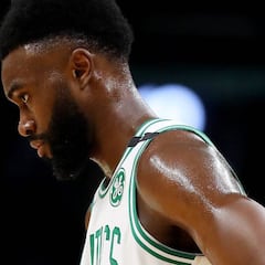 Jaylen Brown conduce 15 horas para liderar una protesta en Atlanta en favor de George Floyd