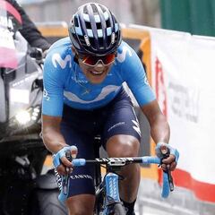 Carapaz revienta el Giro: rosa y etapa en Courmayeur; Landa, 5º