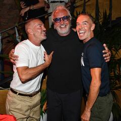 Briatore dice que fue al hospital por la próstata, no por COVID