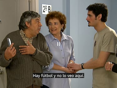 ‘La que se avecina’ dice adiós a Vicente con Amador esparciendo sus cenizas por el estadio del Atleti