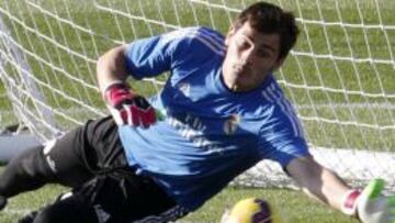 Casillas ha dejado su portería a cero en sus tres últimos partidos con el Madrid.