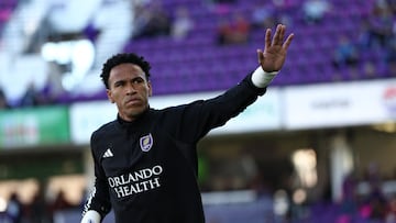 Nov 24, 2024; Orlando, Florida, USA; Orlando City goalkeeper Pedro Gallese (1) warms up before a game against the Atlanta United in a 2024 MLS Cup conference semifinal match at Inter&Co Stadium. Mandatory Credit: Nathan Ray Seebeck-Imagn Images