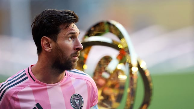 Insólito: se reabre el mercado de fichajes en pleno Mundial