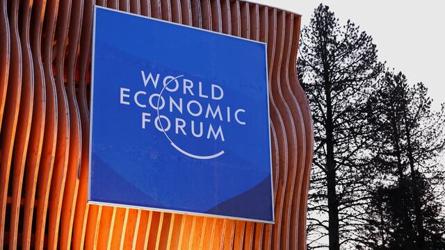 The annual World Economic Forum has kicked off in Davos, Switzerland, bringing together world leaders and business chiefs to discuss global problems.