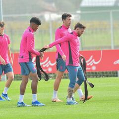 Jauregizar y Olabarrieta viajan a Granada para suplir las bajas de Vesga y Adu Ares