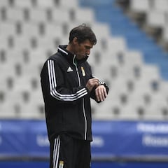 El Oviedo se apoya en el filial para el regreso