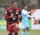 Universitario supera a Llacuabamba sin convencer