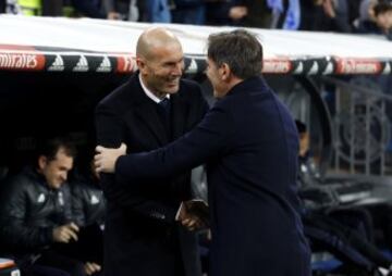Saludo de Zidane y Berizzo. 