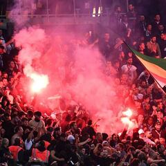 El PSG expulsa a los aficionados acusados de actos violentos