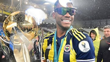 Jhon Durán sube su nivel en Fenerbahce