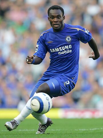 Michael Essien llegó al Chelsea procedente del Olympique de Lyon por 38 M€.
 