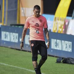 Nicolás Castillo regresa a la titularidad del América ante Santos Laguna