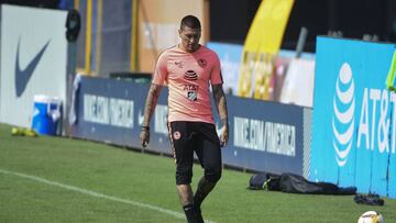 Nicol&aacute;s Castillo regresa a la titularidad del Am&eacute;rica ante Santos Lagunapa.