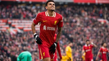LIVERPOOL (United Kingdom), 16/02/2025.- Luis Diaz of Liverpool celebrates after scoring the 1-0 opening goal during the English Premier League match between Liverpool FC and Wolverhampton Wanderers, in Liverpool, Britain, 16 February 2025. (Reino Unido) EFE/EPA/PETER POWELL EDITORIAL USE ONLY. No use with unauthorized audio, video, data, fixture lists, club/league logos, 'live' services or NFTs. Online in-match use limited to 120 images, no video emulation. No use in betting, games or single club/league/player publications.