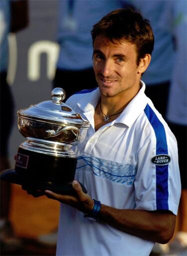 Rafa Nadal muerde el Laureus