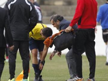 En el minuto 59 del partido Tudelano - Castilla se lesionó el asistente Joaquín García Hernández en el gemelo derecho. Se ha rotó, hay que buscar un árbitro., le comunicó el colegiado Sánchez Aparicio al delegado del Tudelano, Andrés Osta. 