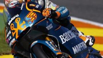 <strong>BUENAS SENSACIONES.</strong> Faubel se mostró contento tras los primeros ensayos con la moto con la que competirá en 250 cc.