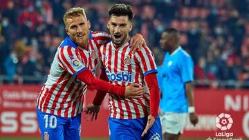 Baena y Arnau Martínez se intercambian los roles