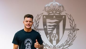 Alende cuando fichó por el Real Valladolid en 2019