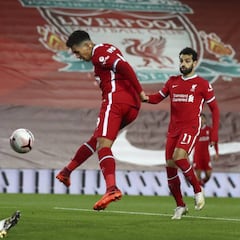 El Liverpool saca la cabeza