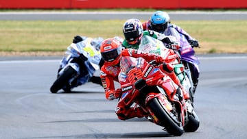 Carrera GP Gran Bretaña MotoGP, en directo: última hora de Márquez y Acosta hoy en Silverstone, en vivo