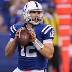 Andrew Luck firma el mayor contrato de la historia de la NFL