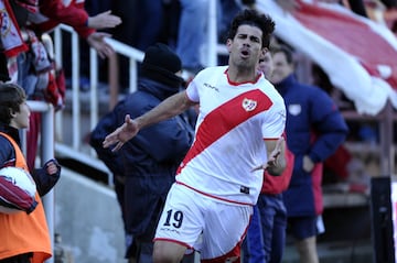 El delantero centro brasileño vistió la camiseta del Rayo en 16 partidos y marcó 10 goles. 