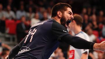  Nikola Karabatic celebra uno de sus goles ante el Orlen Wisla Plock 