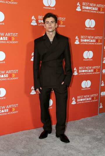 Vypper durante la alfombra roja de los 'Best New Artist Showcase' de los Latin Grammy.