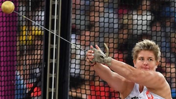 Wlodarczyk ganó en martillo incluso sin hacerlo bien