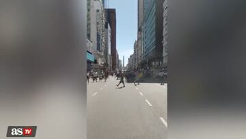La locura del ultimo penal en las calles argentinas quedo registrada en este video.