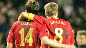 Alonso y Gerrard, juntos en el Liverpool.