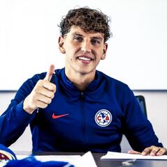 Jardine considera a Lichnovsky para el Clásico Nacional: los datos del defensor del América