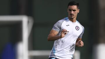 Stephen Eustáquio regresaría a Cruz Azul el próximo verano