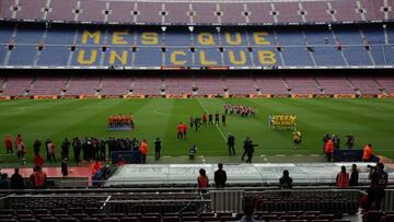 Barcelona y Las Palmas posan antes de aquel partido.