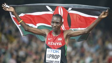 Asbel Kiprop tras su t&iacute;tulo mundial en Pek&iacute;n 2015. 